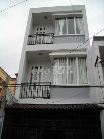 Nhà nguyên căn 4m x 17m, 4 tầng cho thuê trong HXH 152/6A Đặng Văn Ngữ, Phường 1, Quận Phú Nhuận