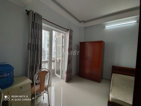 Nhà đường 15, Quận 7 cần cho thuê giá 20 triệu/tháng, 6 PN, 3 tầng, dtsd 72m2