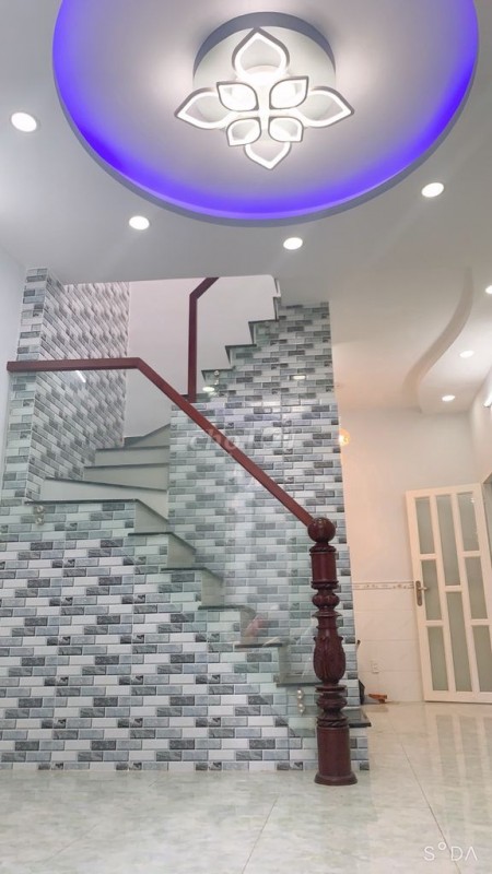 Cho thuê nhà rộng 24m2, 1 trệt, 1 lửng,1 lầu, hẻm thông Quận 8, giá 6 triệu/tháng, lh 0764963227