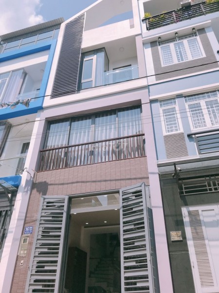 Cho thuê nhà phố liền kề siêu đẹp tại Nguyễn Duy Trinh Quận 2. Dtsd 180m2. Giá Thuê 19 triệu/tháng