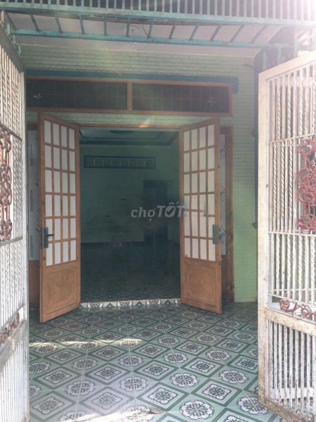 Có nhà mặt tiền đường S1, Quận Tân Phú cần cho thuê giá 10 triệu/tháng, dtsd 100m2, LHCC