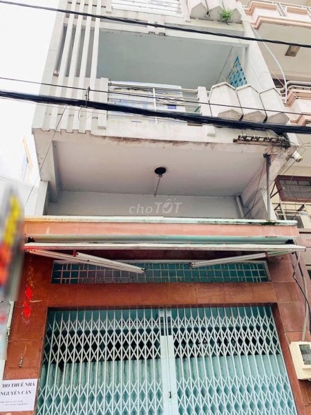 Nhà nguyên căn dtsd 120m2, 2 lầu mặt tiền đường Triệu Quang Phục, thuận tiện kết hợp vừa ở vừa kinh doanh