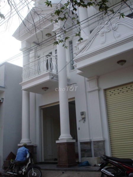 Nhà biệt thự cao cấp sang trọng rộng rãi, mới toanh, 73m2, Giá thuê chỉ 15 triệu/tháng