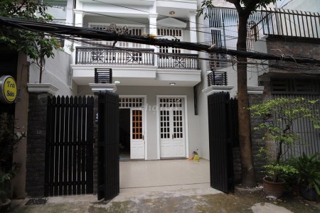 Nhà nguyên căn mới tinh, siêu đẹp cần cho thuê tại Đường Số 5, Phường 17, Gò Vấp