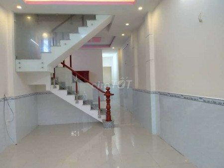 Mình cần cho thuê nguyên căn 72m2, 1 trệt, 1 lầu, 3 PN, đường Ấp 1, Bình Chánh, giá 4 triệu/tháng
