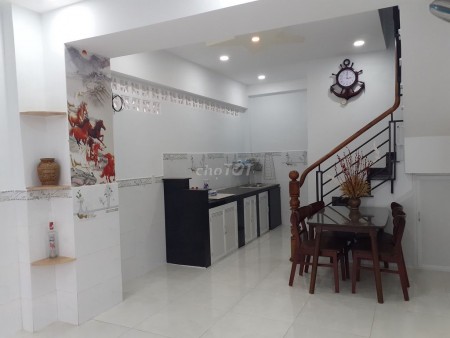 Nhà nguyên cần cho thuê 1 trệt, 1 lầu, dtsd 74m2, giá 7 triệu/tháng, hẻm đường số 6, Thủ Đức