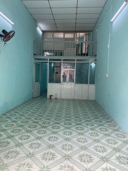 Chủ cần cho thuê nhà rộng 75m2, 1 trệt, 1 lầu, hẻm Lê Hoàng Phái, Quận Gò Vấp, giá 8.7 triệu/tháng