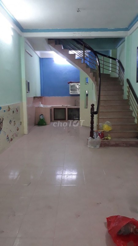 Cho thuê nhà nguyên căn 1 trệt 1 lầu tại 849/10 Lũy Bán Bích, Tân Thành, Tân Phú