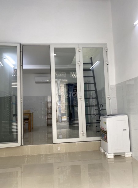 Nhà nguyên căn đường Linh Trung, Quận Thủ Đức cần cho thuê nhà rộng 50m2, giá 6 triệu/tháng