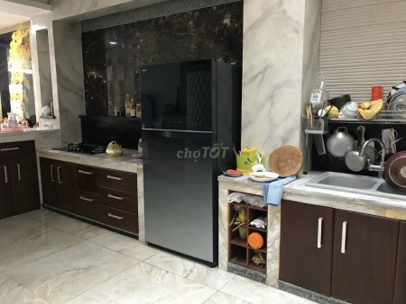 Có nhà rộng 90m2, 4 PN cần cho thuê giá 18 triệu/tháng. hẻm Bùi Đình Tuý, Bình Thạnh, LHCC
