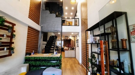 Cho thuê nhà 5 tầng dtsd 272m2 mới mặt tiền thuận tiện kinh doanh nhiều loại hình
