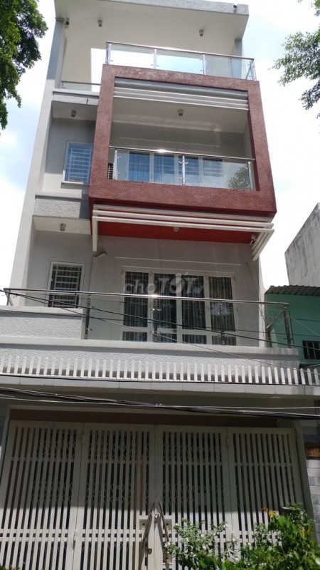 Cho thuê nhà nguyên căn mới tinh đang trống có thể giao ngay, vào sử dụng luôn không cần sơn sửa gì thêm. Giá cực mềm !!