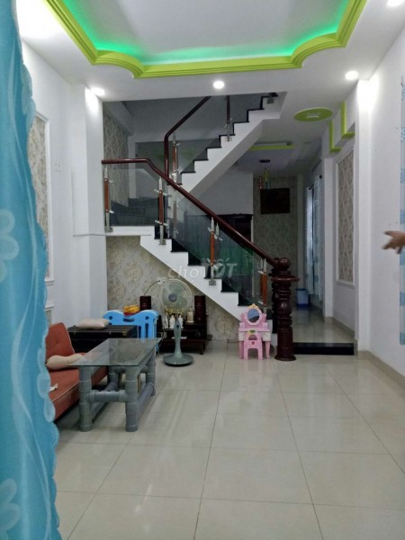 Có nhà nguyên căn đường số 51, Thủ Đức cần cho thuê giá 13 triệu/tháng, LHCC