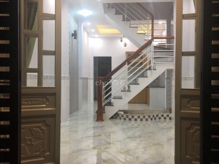 Nhà nguyên căn Dtsd 100m2, 1 trệt 1 lầu tại Huỳnh Tấn Phát Phường Phú Thuận Quận 7