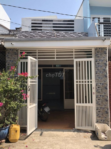 Cho thuê nhà 44m2, 1 trệt 1 lững với 2 phòng ngủ tại Tân Thới Hiệp 21 Quận 12