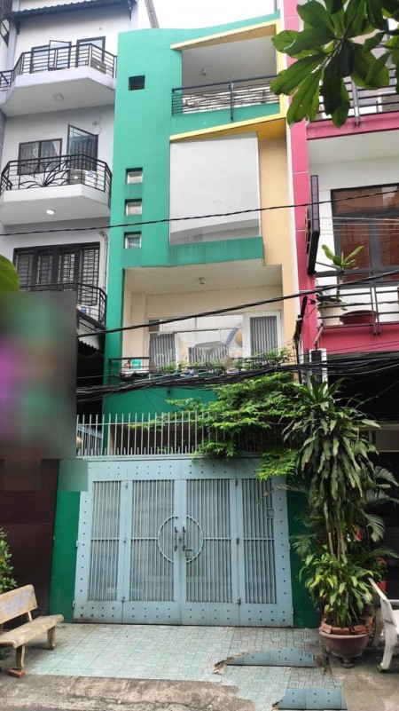 Nhà nguyên căn ( 4m x 17m ) hẻm 8m đường Sư Vạn Hạnh, Phường 12, Quận 10. Cho thuê