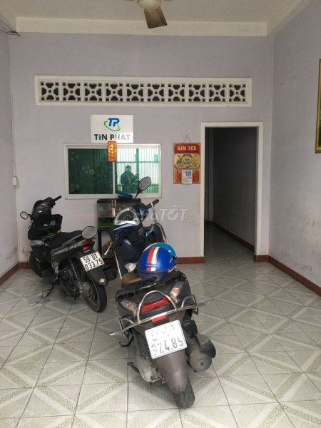 Cho thuê nhà nguyên căn 1,5 tầng tại hẻm 147/ Tân Kỳ Tân Quý Quận Tân Phú