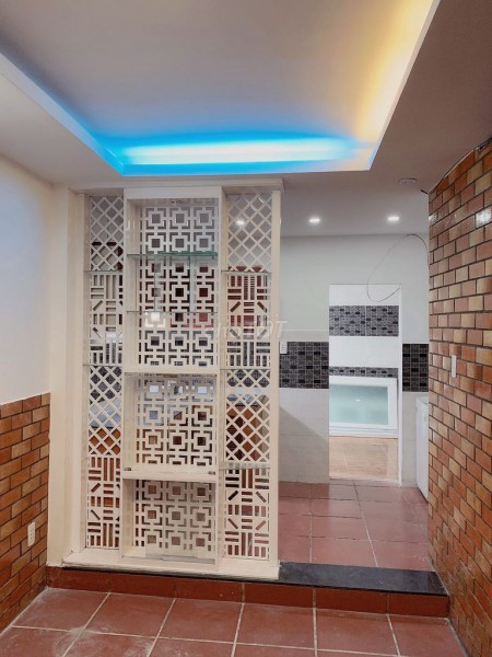 Cho thuê nhà nguyên căn mới tinh, thiết kế đẹp, 4 phòng ngủ, 4wc, 13 triệu/tháng