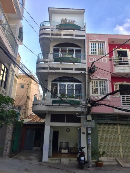 Cần cho thuê nhà nguyên căn tại đường Ba Tháng Hai, P14, Q10. Nhà hẻm ô tô thuận tiện kinh doanh nhiều ngành nghề