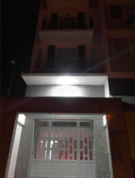 Nhà chính chủ mặt tiền Quận 8, dtsd 280m2, giá 16 triệu/tháng, 5 tầng, LHCC 0769989411