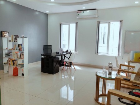 Nhà đường Trần Thị Nghĩ, Gò Vấp cần cho thuê giá 35 triệu/tháng, dtsd 100m2, 8 PN, mặt bằng lớn