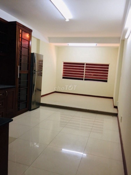 Nhà nguyên căn mặt tiền đường rất nhiều thuận tiện và tiện ích xung quanh cần cho thuê. 20tr/tháng