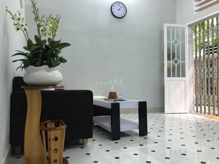 Nhà nguyên căn cần cho thuê, nhà mới, sạch sẽ, đủ tiện nghi, xách vali vào ở ngay