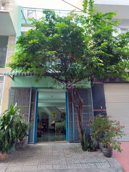 Nhà rộng 120m2 nguyên căn 1 trệt, 1 lầu còn mới, đường số 3 Quận 7 cần cho thuê giá 15 triệu/tháng