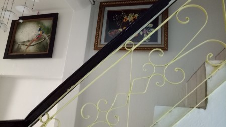 Nhà nguyên căn nhỏ đẹp thoáng ở trung tâm quận Đống Đa, 12m2, 2 phòng ngủ, 1 toilet