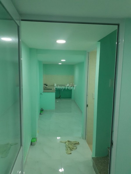 Cho thuê nhà nguyên căn tại đường Phó Đức Chinh, Quận 1, 18 triệu/tháng