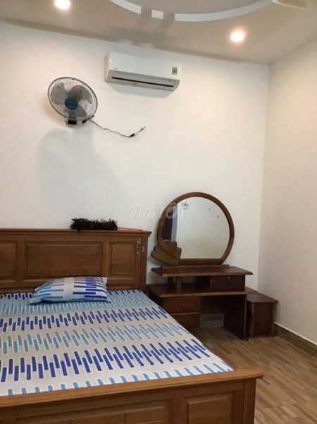 Nhà nguyên căn cho thuê 42m2, tại Lê Văn Việt, Hiệp Phú, Quận 9