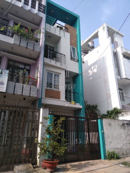 Đang trống cần cho thuê nhà rộng 56m2, 4 tầng, giá 15 triệu/tháng. ĐC Vườn Lài, Tân Phú