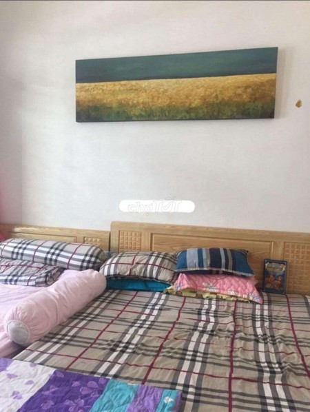 Có nhà đường số 27, Quận Tân Phú cần cho thuê giá 8.5 triệu/tháng, đtsd 56m2, nhà 3 tầng