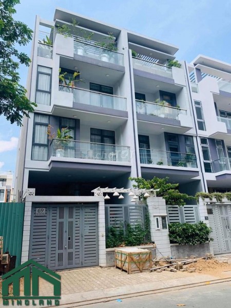 Nhà nguyên căn trong KDC Vạn Phúc City, 100m2, thiết kế có 1 tầng hầm 1 trệt và 3 lầu