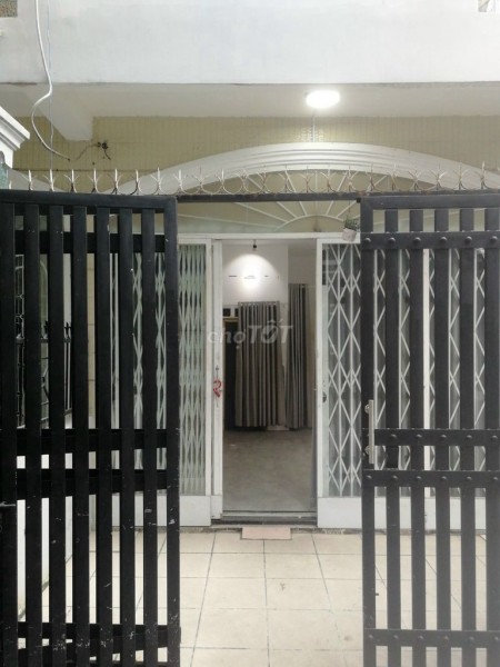 Cho thuê nhà hẻm xe hơi đường Lê Văn Sỹ, P14, Q3. Dt 4m x 9m, 14 triệu/tháng