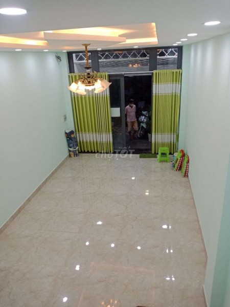 Bên mình có một căn nhà mới tinh vừa hoàn thành cần cho thuê lại tại Huỳnh Tấn Phát, Quận 7