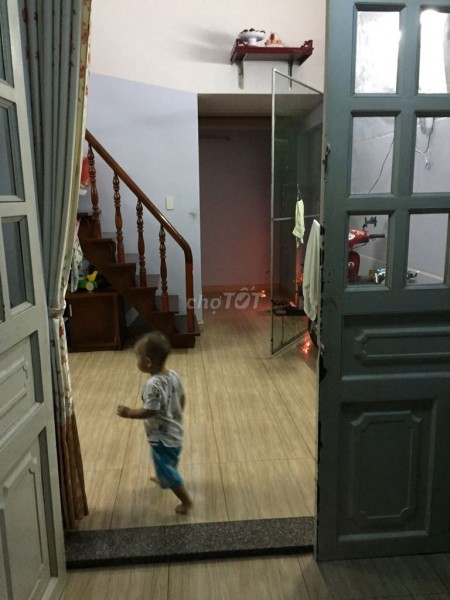 Cho thuê nguyên căn tại Bùi Công Trừng Quận 12. Nhà 73m2, có 1 trệt 1 lững