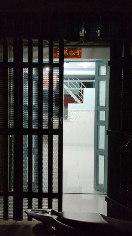 Cho thuê nhà nguyên căn tại Bình Tân, Tỉnh Lộ 10. 1 trệt 1 lầu, 30m2