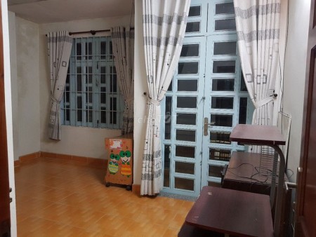 Nguyên căn diện tích vuông vức Quận Gò Vấp cần cho thuê dtsd 48m2, giá 8 triệu/tháng, lh 0909522595