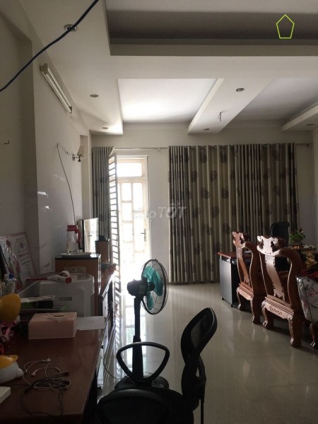 Cho thuê nhà nguyên căn 100m2 tại Đường Sầm Sơn, Phường 4 Quận Tân Bình. 22 triệu/tháng