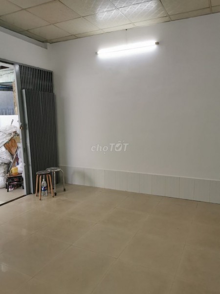 Chính chủ nhà cần cho thuê căn nhà cấp 4, 53m2 trên đường Quốc Lộ 50, Bình Chánh