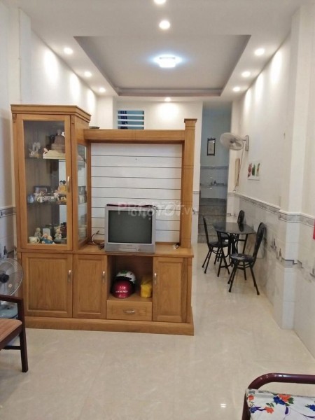 Nhà nguyên căn Quận 3 mới keng, nội thất đã đầy đủ, Dt 3m x 11m