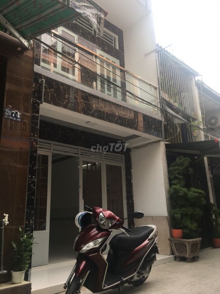 Cần cho thuê lại căn nhà trên đường Chiến Lượt Quận Bình Tân, Nhà mới có thể chuyển vào ở ngay