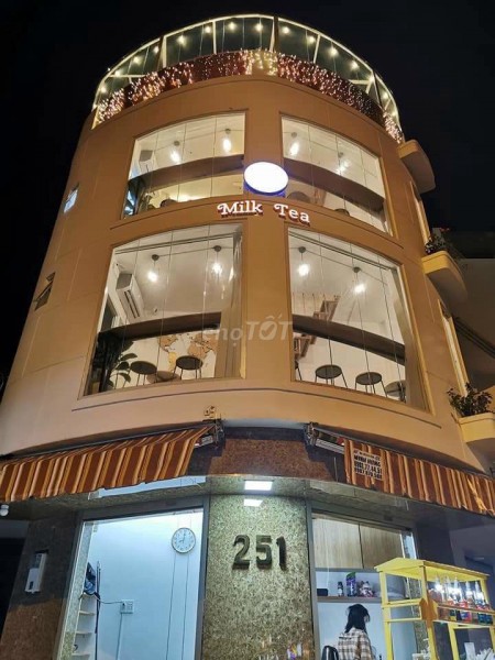 Đi đến slide 1