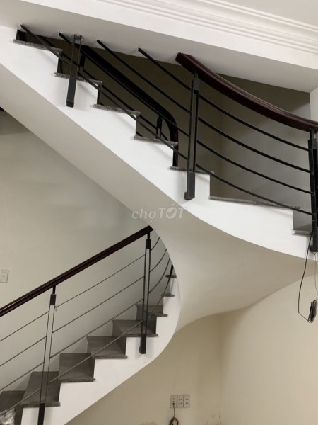 Nhà cần cho thuê nguyên căn 64m2, Đường số 4, Hiệp Bình Phước, Quận Thủ Đức gần chợ Bình Triệu