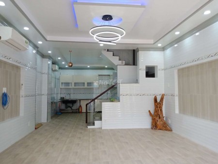 Nhà nguyên căn còn rất mới tại Huỳnh Tấn Phát, Phú Thuận Quận 7. Cho thuê 14tr5/tháng, dt 4m x 12m, 3 tầng, 4PN