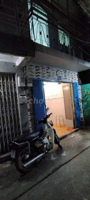 Cho thuê nhà ở 1 trệt 1 lầu, 2 phòng ngủ, riêng biệt tại Âu Dương Lân Quận 8