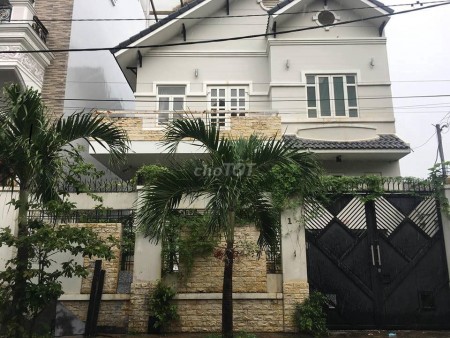 Nhà biệt thự cho thuê nguyên căn 200m2 tại Đường Số 19B Bình Trị Đông, Bình Tân