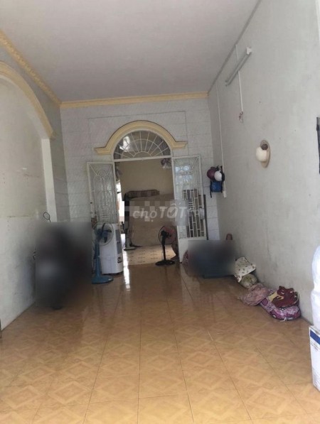 Nhà cấp 4 nguyên căn cần cho thuê nhanh giá 7 triệu/tháng, đường Nguyễn Duy Trinh Quận 2, dtsd 86m2