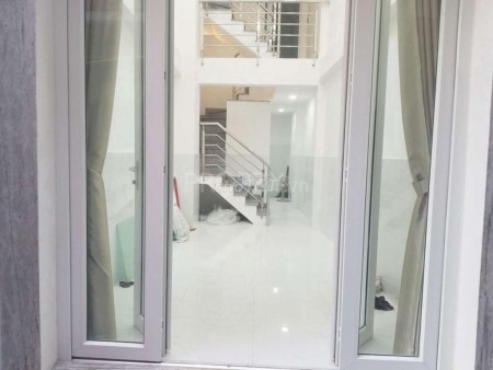 Cho thuê nguyên căn giá hỗ trợ mùa dịch 10.5 triệu/tháng, dtsd 30m2, 4 tầng, giá 10.5 triệu/tháng